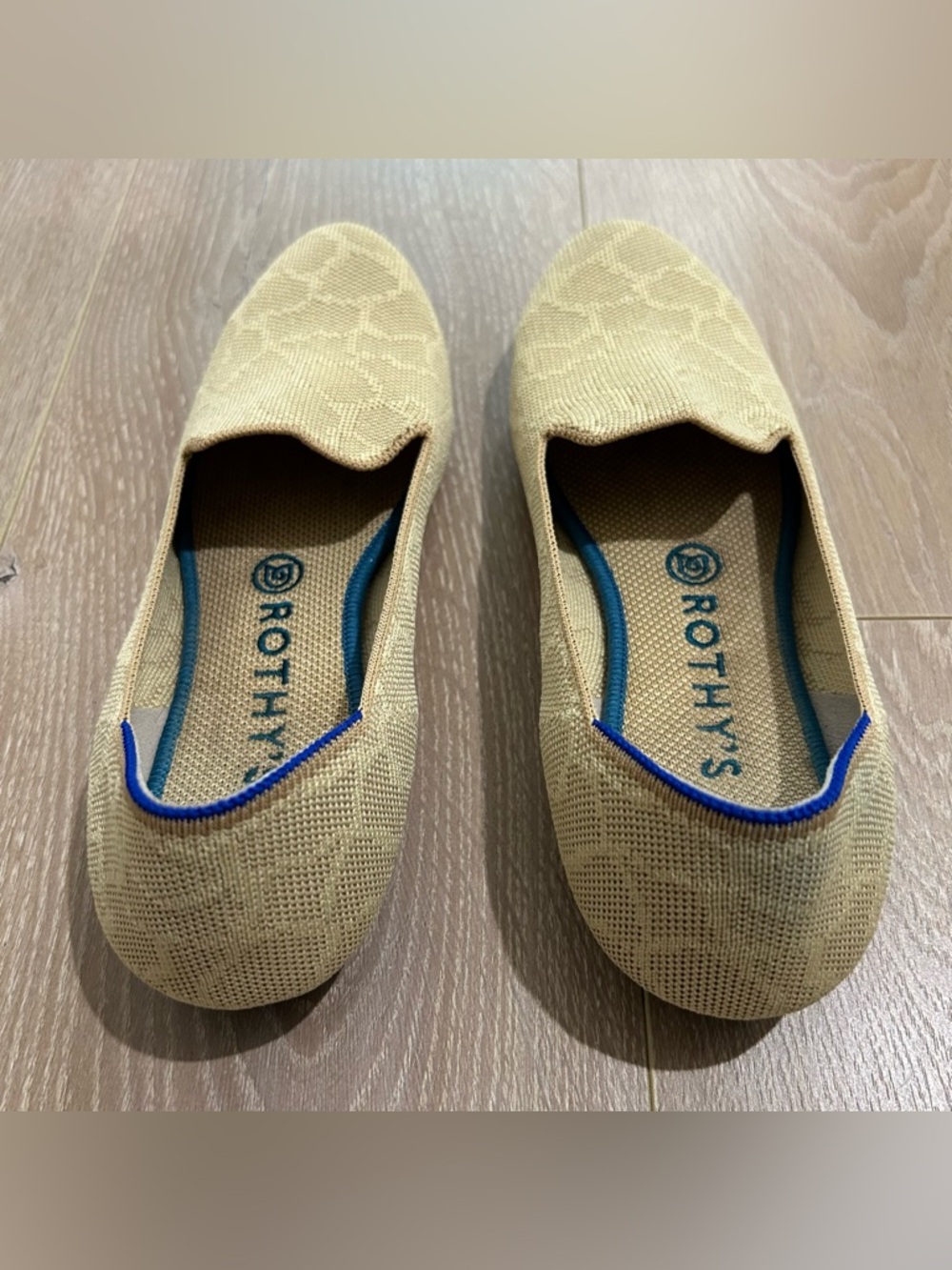Rothy’s The Loafer Shoes Sahara Gold Giraffe Print Size Women’s 8.5 - Picture 6 of 11